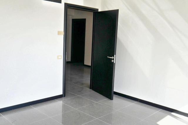 #24675 Due unità immobiliari ad uso ufficio in complesso direzionale-commerciale in vendita - foto 12