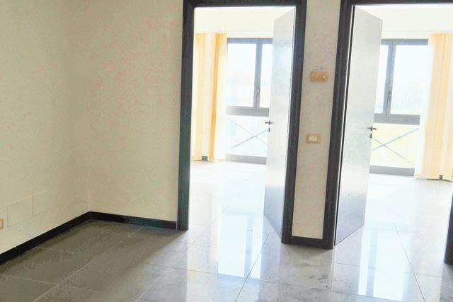 #24675 Due unità immobiliari ad uso ufficio in complesso direzionale-commerciale in vendita - foto 9