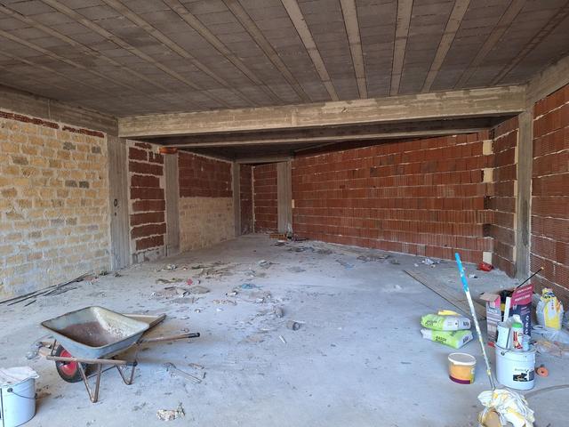 Magazzini in vendita