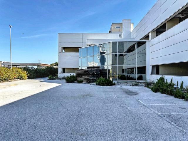 #2536281 Capannone industriale da riqualificare in vendita - foto 1