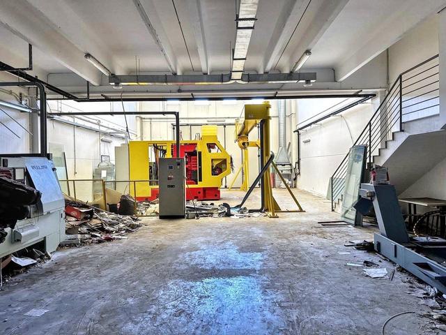 #2536281 Capannone industriale da riqualificare in vendita - foto 9
