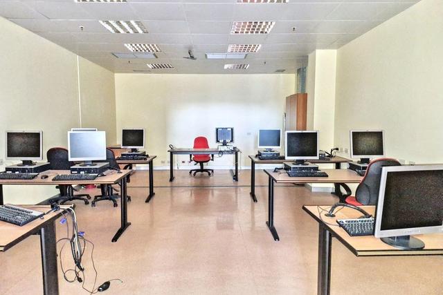 Edifici direzionali in vendita