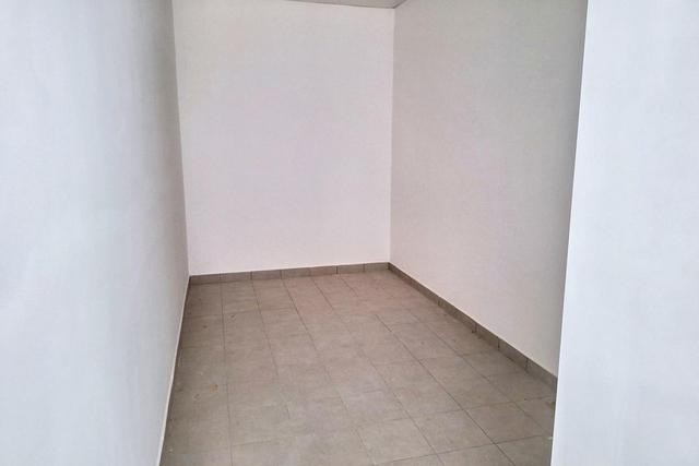 #24741 Locale all’interno di un business center in vendita - foto 11
