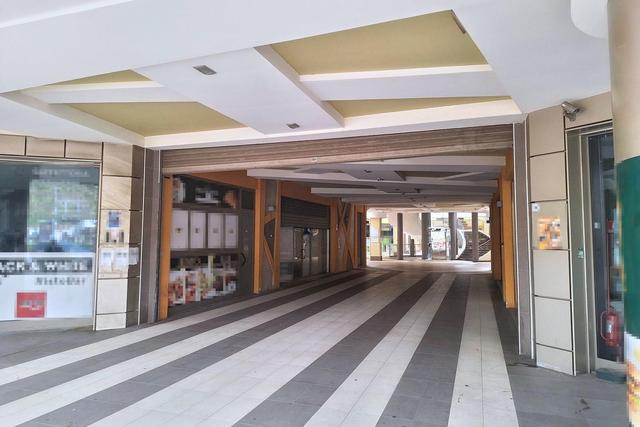 #24741 Locale all’interno di un business center in vendita - foto 6