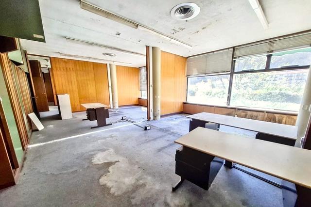 #2515000 Complesso artigianale commerciale e corte in vendita - foto 10