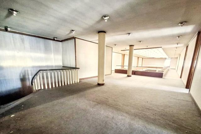 #2515000 Complesso artigianale commerciale e corte in vendita - foto 15