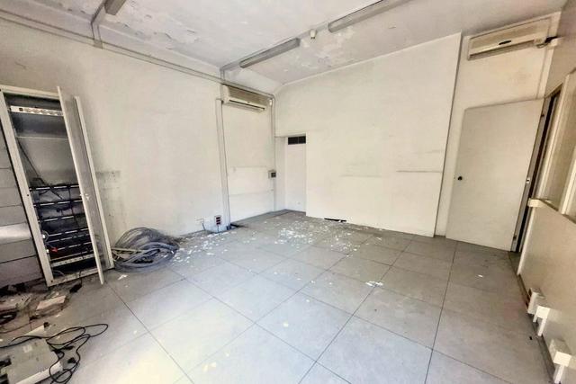 #2515000 Complesso artigianale commerciale e corte in vendita - foto 21