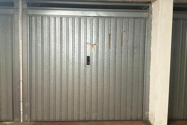 Garage in vendita