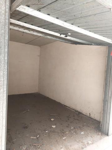Garage in vendita