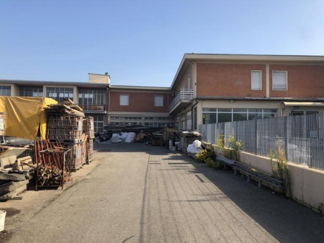 Stabilimenti produttivi in vendita