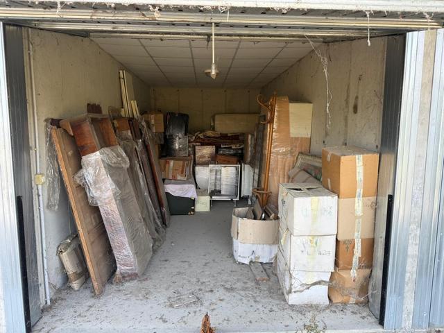 Garage in vendita
