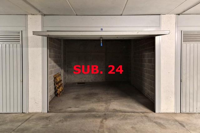 Garage in vendita