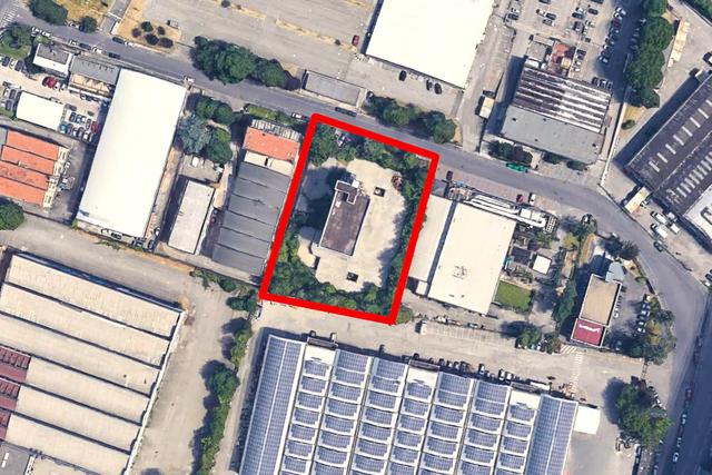#2536662 Edificio direzionale grezzo con cortile privato in vendita - foto 6