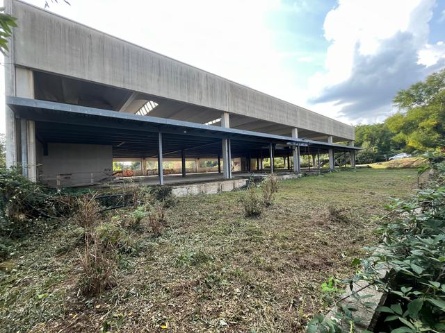 #2537243 Immobile commerciale di grande visibilità sulla SP35 – Media Struttura di Vendita in vendita - foto 4