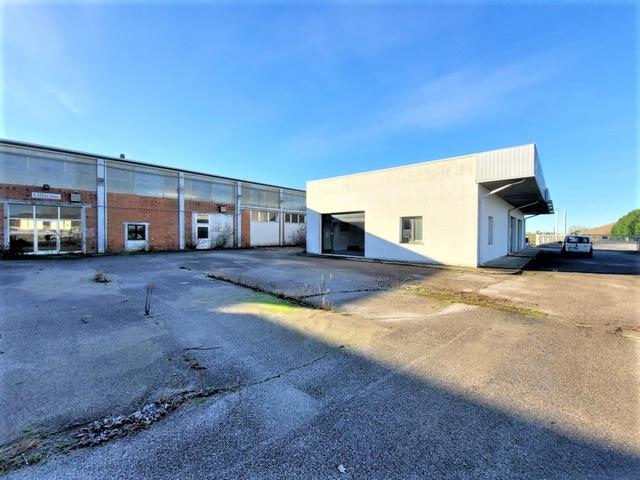 #14716 Porzione di capannone adibito ad autosalone ed officina in vendita - foto 11