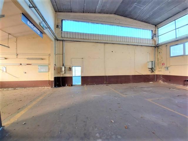 #14716 Porzione di capannone adibito ad autosalone ed officina in vendita - foto 8