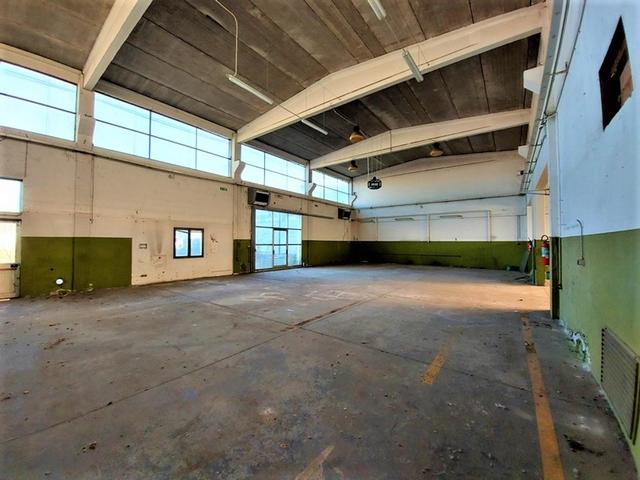 #14716 Porzione di capannone adibito ad autosalone ed officina in vendita - foto 5