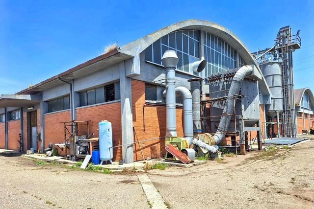 #2536058 Complesso artigianale con cortile e pertinenze in vendita - foto 22
