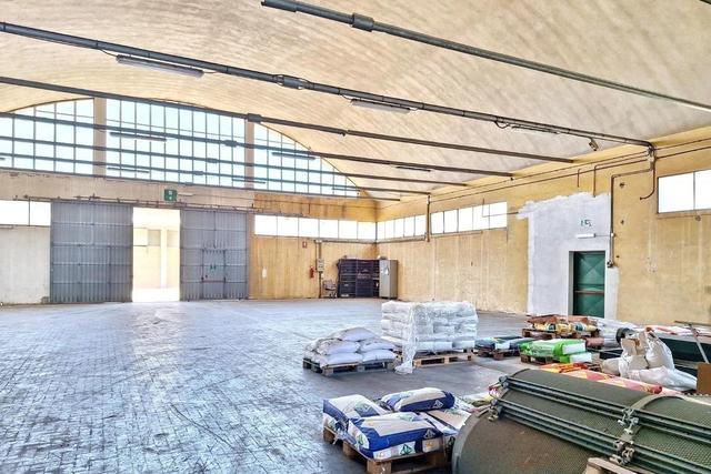 #2536058 Complesso artigianale con cortile e pertinenze in vendita - foto 25