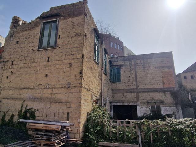 Palazzi in vendita