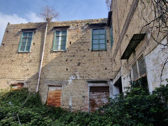 Palazzi in vendita