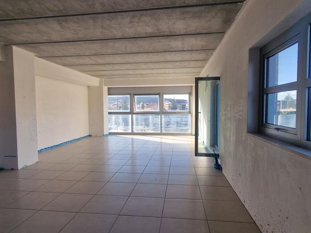 Grandi dimensioni in vendita