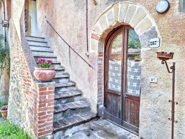 Rustici e casali in vendita