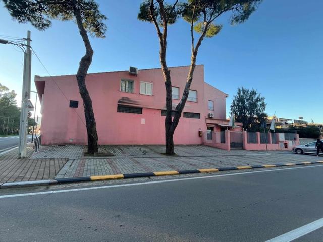 Negozi in vendita