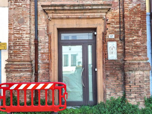#2537125 Locale commerciale storico in vendita - foto 2