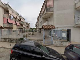 Garage in vendita