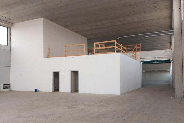 #14848 Capannone con laboratorio in zona rurale in vendita - foto 12