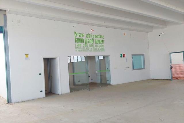 Stabilimenti produttivi in vendita