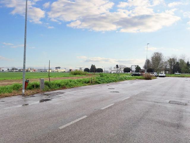 #23725 Terreno edificabile a destinazione artigianale/industriale in vendita - foto 4
