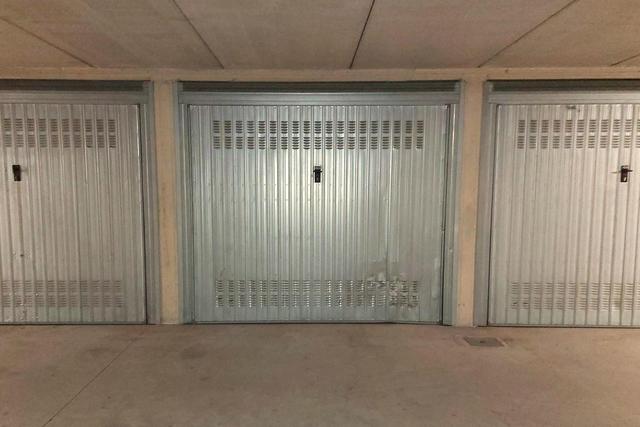 Garage in vendita