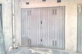 Garage in vendita