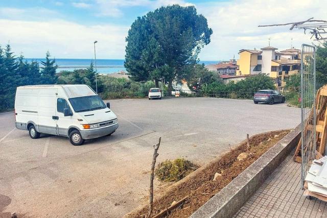 Negozi in vendita