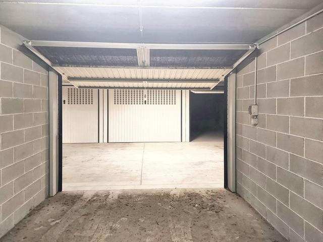 Garage in vendita