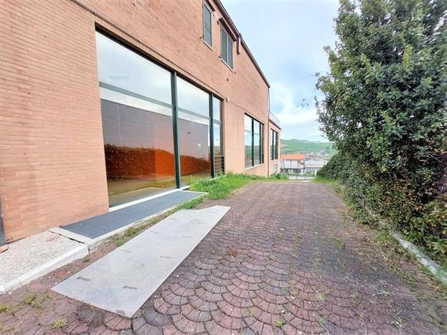 #14719 Porzione di fabbricato ad uso artigianale con area di pertinenza in vendita - foto 15
