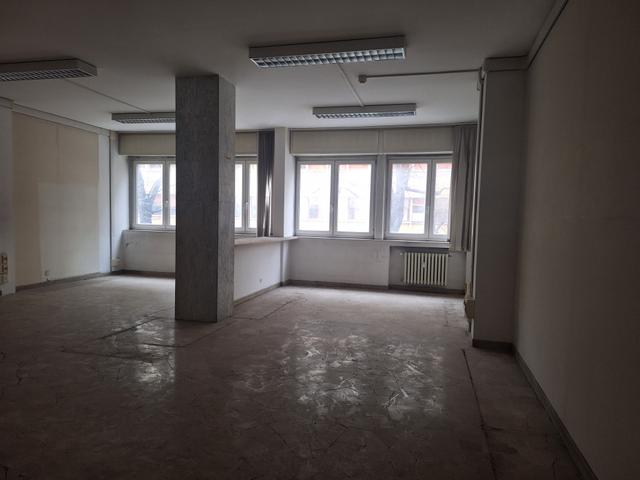 #2638498 Ampio ufficio con magazzino in zona semicentrale in vendita - foto 3