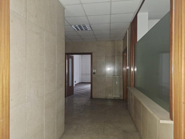 #2638498 Ampio ufficio con magazzino in zona semicentrale in vendita - foto 12