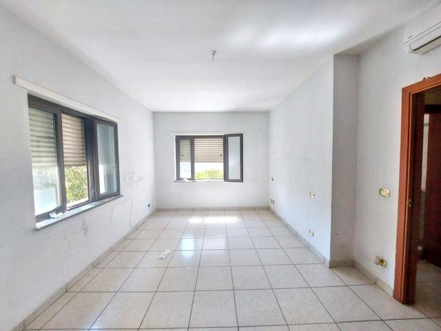 #2536140 Ufficio con garage in vendita - foto 5
