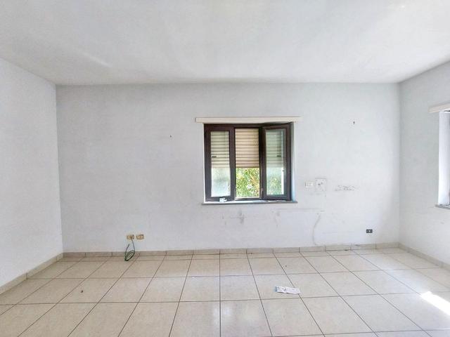 #2536140 Ufficio con garage in vendita - foto 6