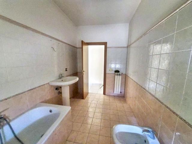 #2536140 Ufficio con garage in vendita - foto 12
