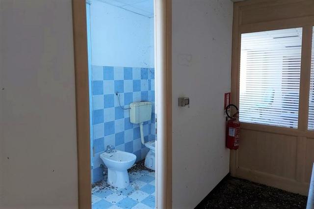#14752 Capannone artigianale con sala espositiva in vendita - foto 10