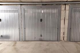 Garage in vendita