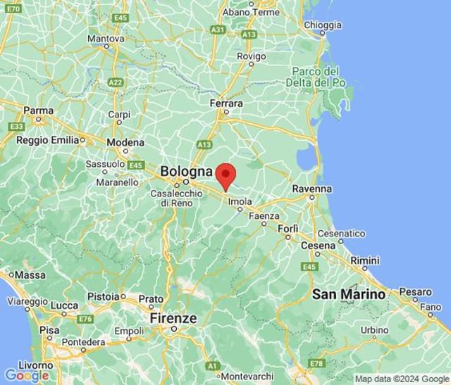 #23073 Capannone commerciale con uffici abitazione e ampia area pertinenziale in vendita - foto 17
