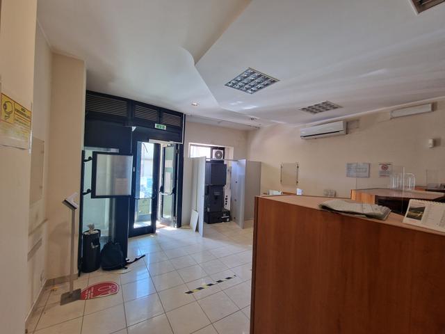 #2519012 Locale uffici disposto su due piani in vendita - foto 6