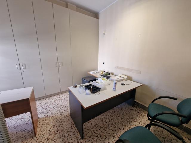 #2519012 Locale uffici disposto su due piani in vendita - foto 12