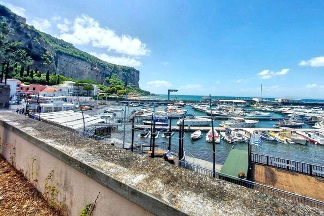 Ville in vendita