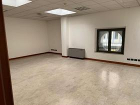 Uffici entro 500 mq in vendita